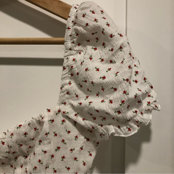 Princess Polly Natalia Mini Dress. Size 8. White with red flower print. - Picture 4 of 7